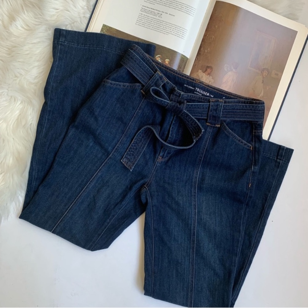 Chico’s Platinum Trousers- Size 0.5 (6)